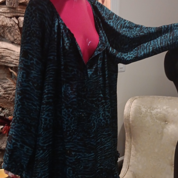 Johnny Was Friday Silk Dress by Calme, Leopard Print - Picture 6 of 8